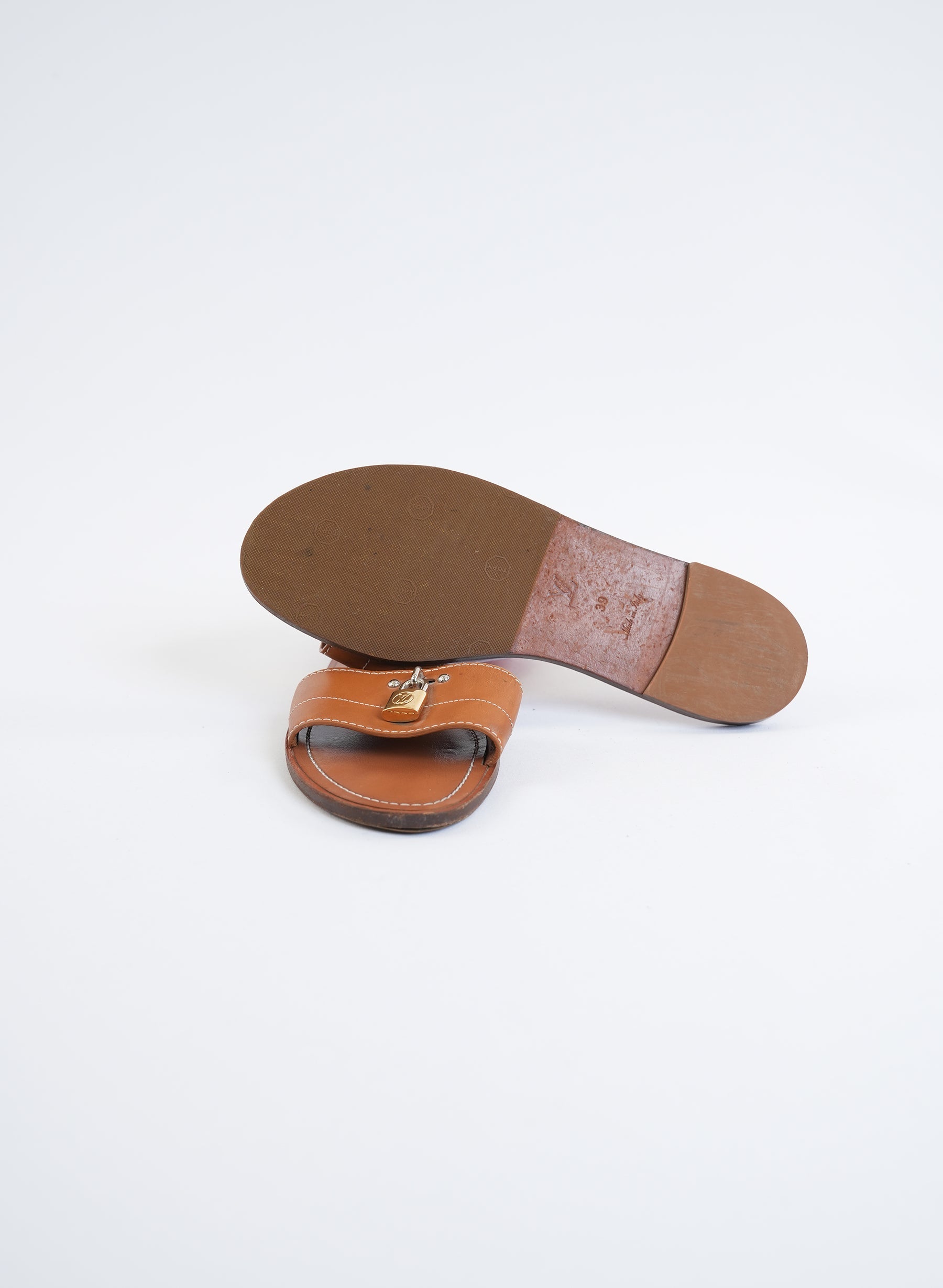Louis Vuitton Lock It Flats