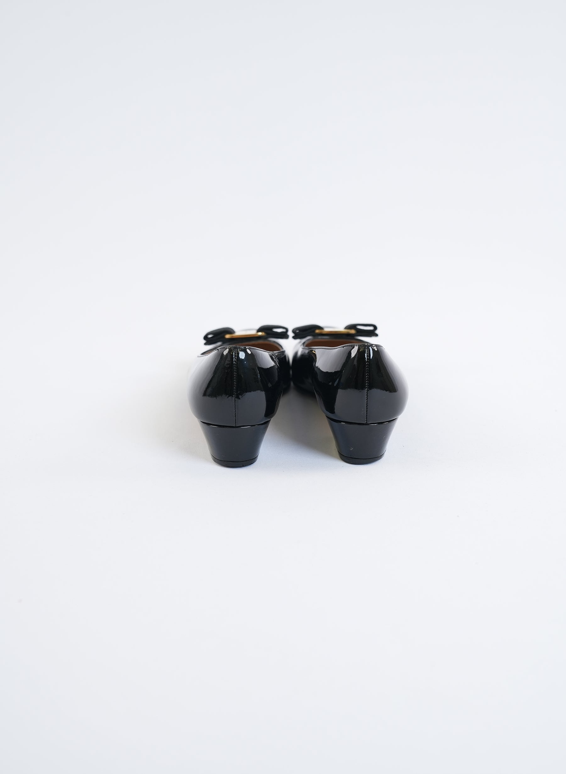 Salvatore Ferragamo Vara Black Pump