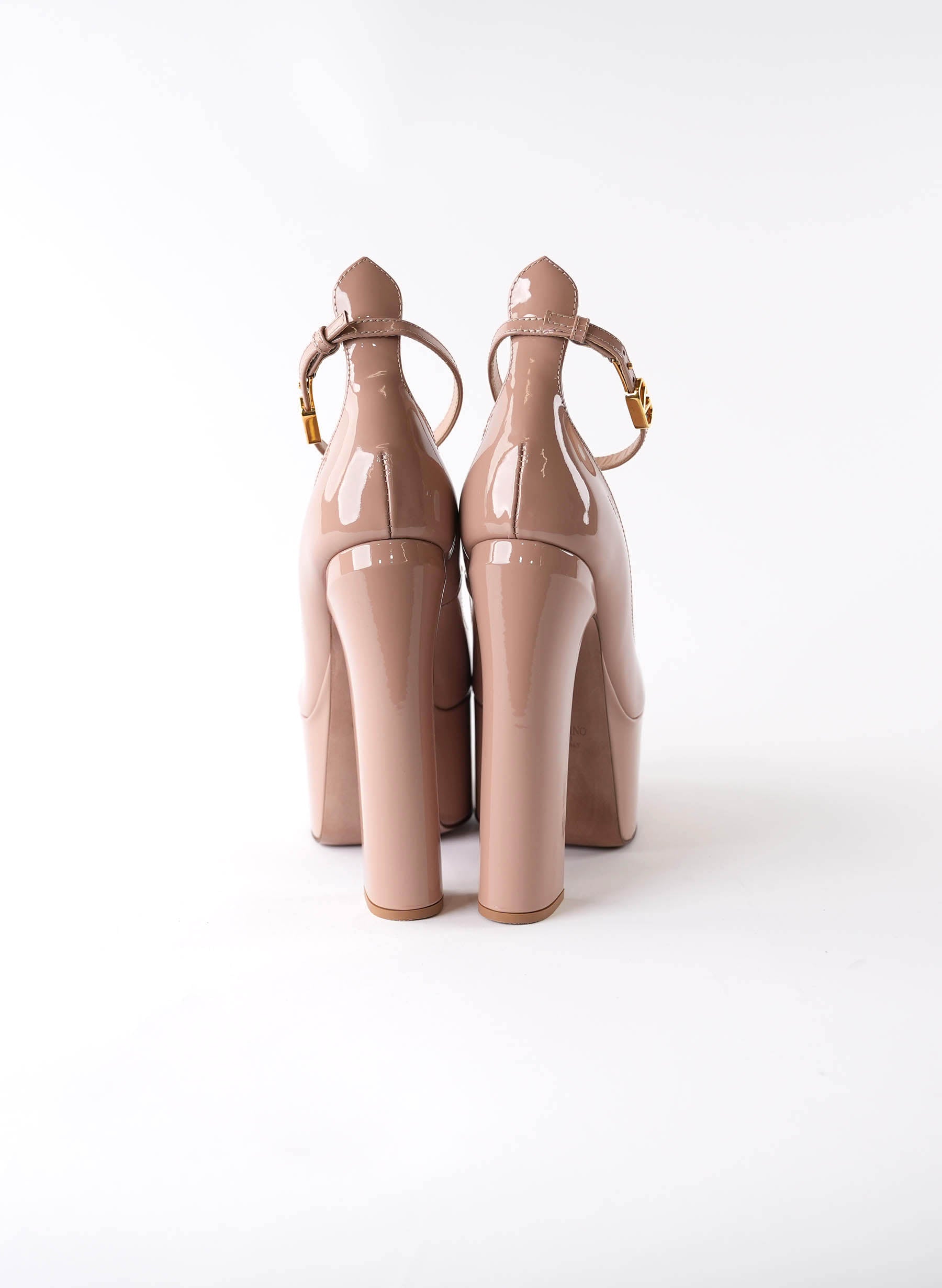 Valentino Patent Tan-Go 55/155mm Platform Pumps