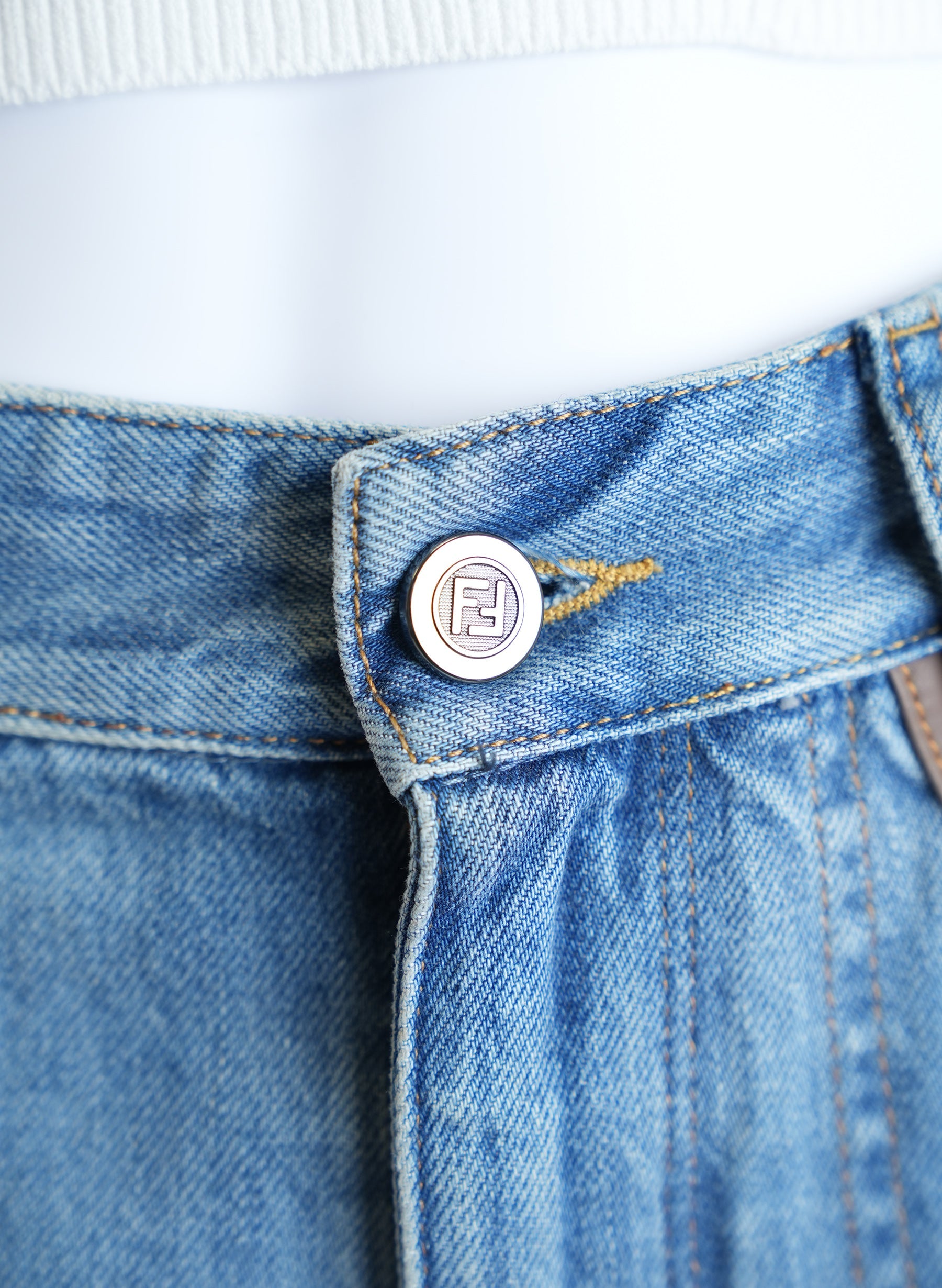 Fendi Contrast Detail Straight Leg Jeans