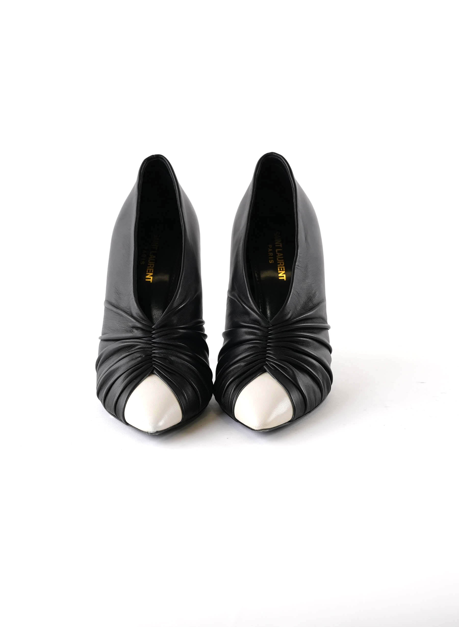 Saint Laurent Leather Indya Pumps Black 40