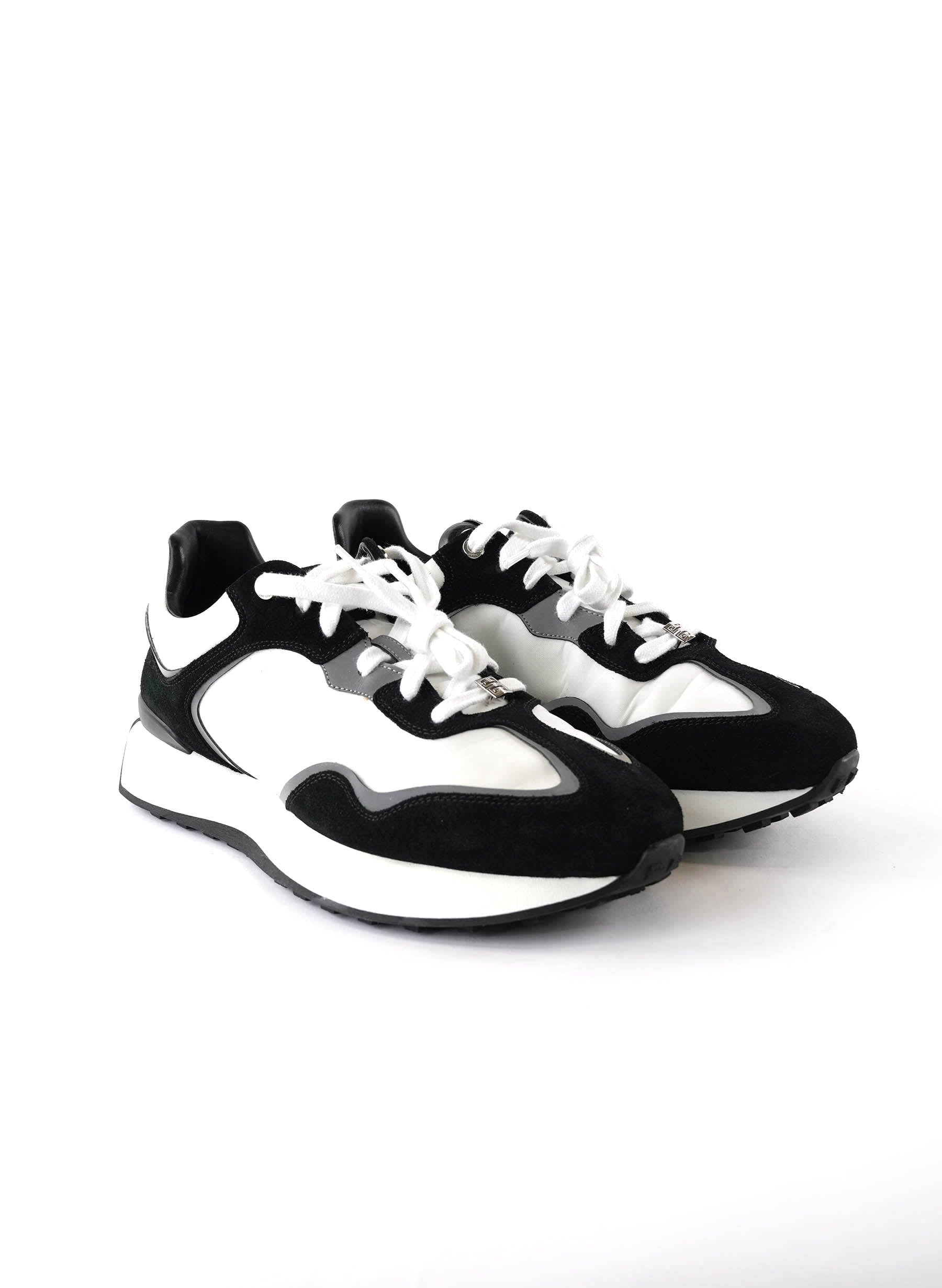 Givenchy GIV Runner Sneakers