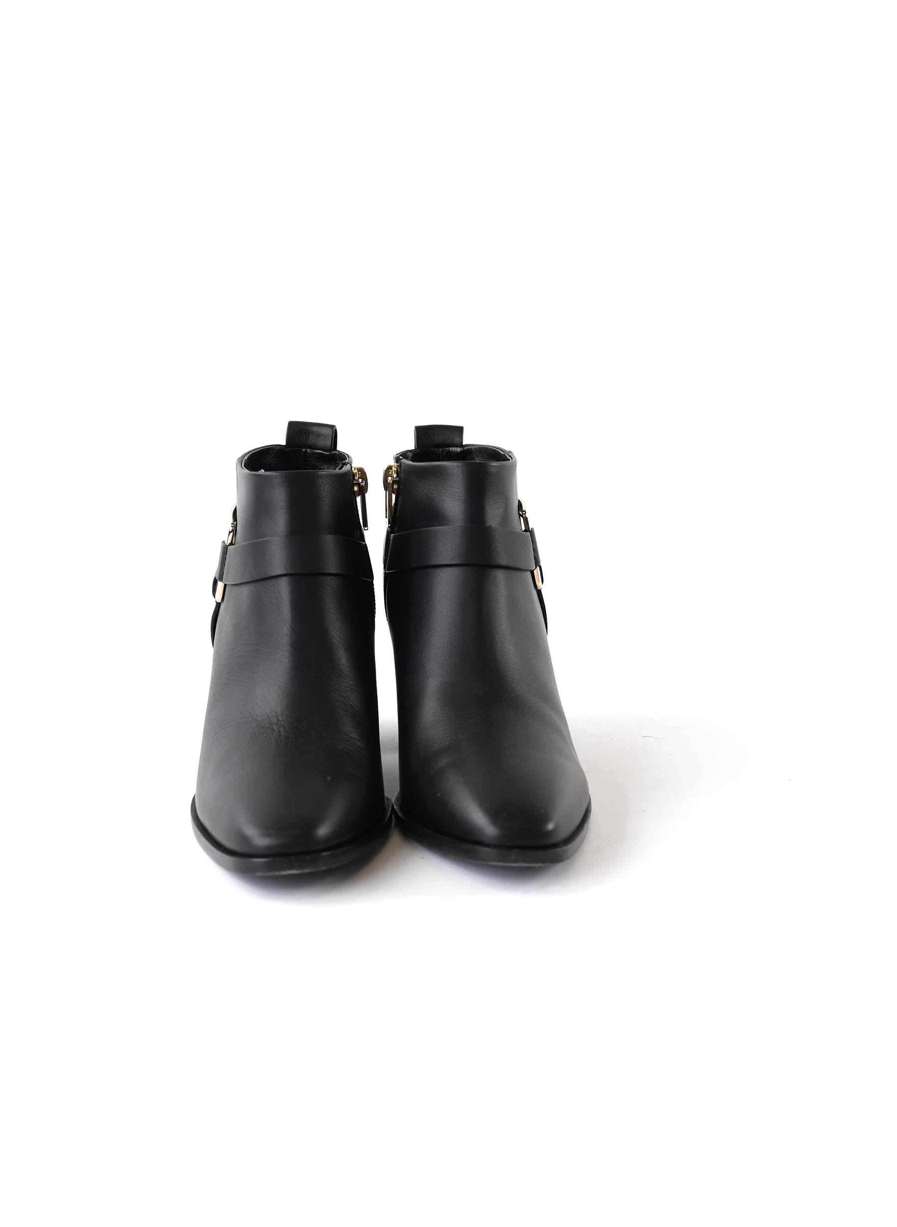 Roger Vivier Leather Boots