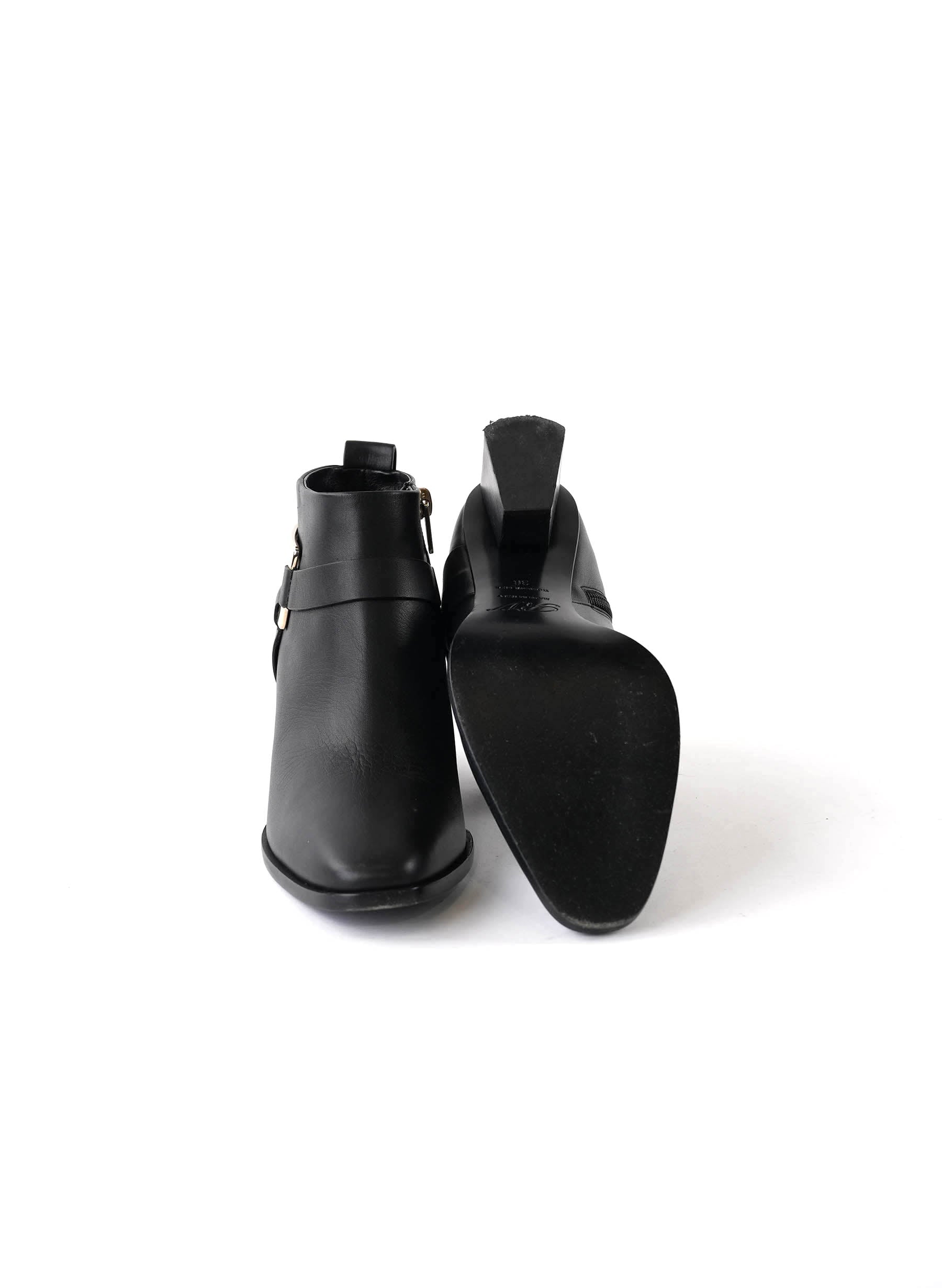 Roger Vivier Leather Boots