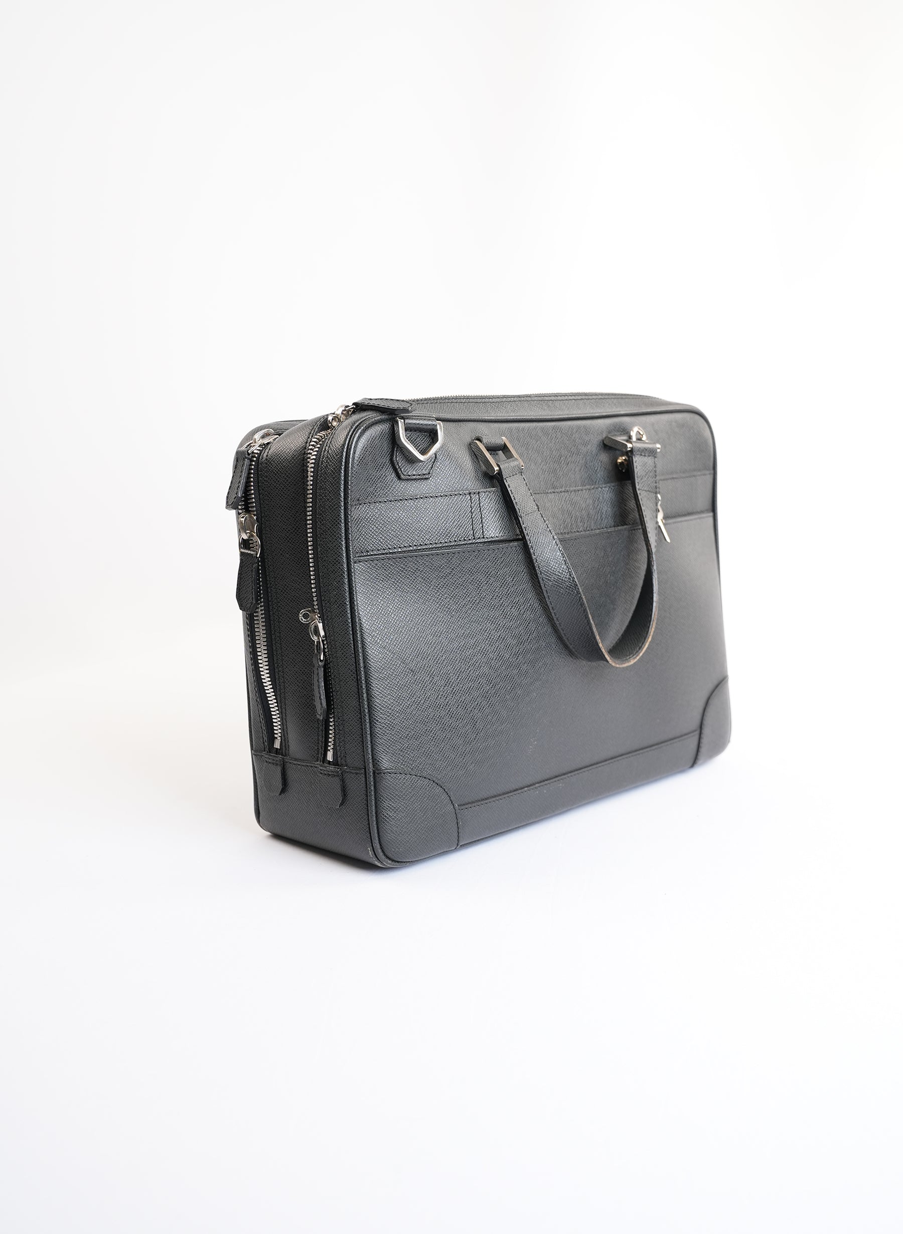 Louis Vuitton Taiga Alexander Black Leather Briefcase