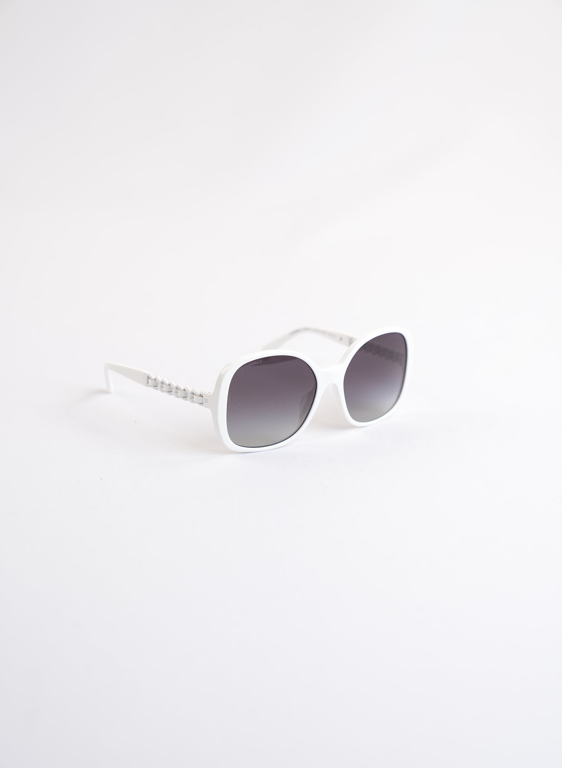 Chanel White Acetate Chain Sunglasses