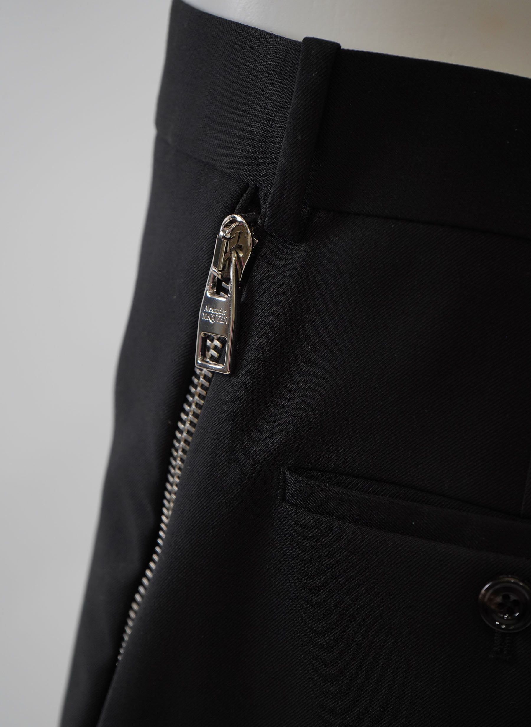 Alexander McQueen Decorative Zip-Detail Wool Tailored Trousers