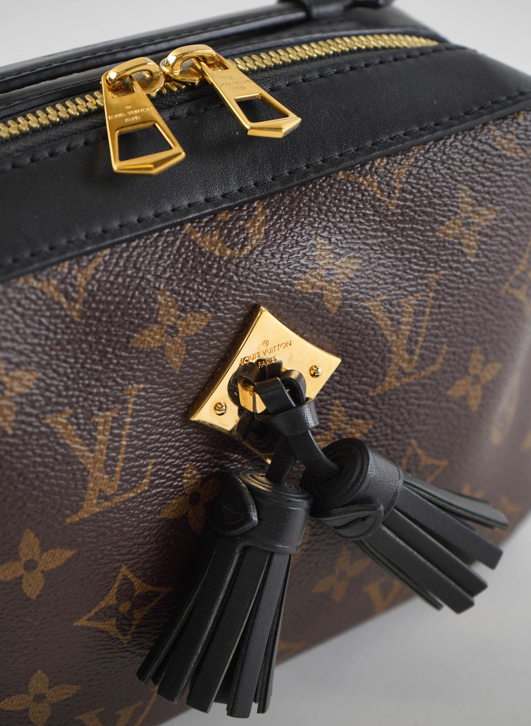 Louis Vuitton Saintonge Leather Crossbody Bag