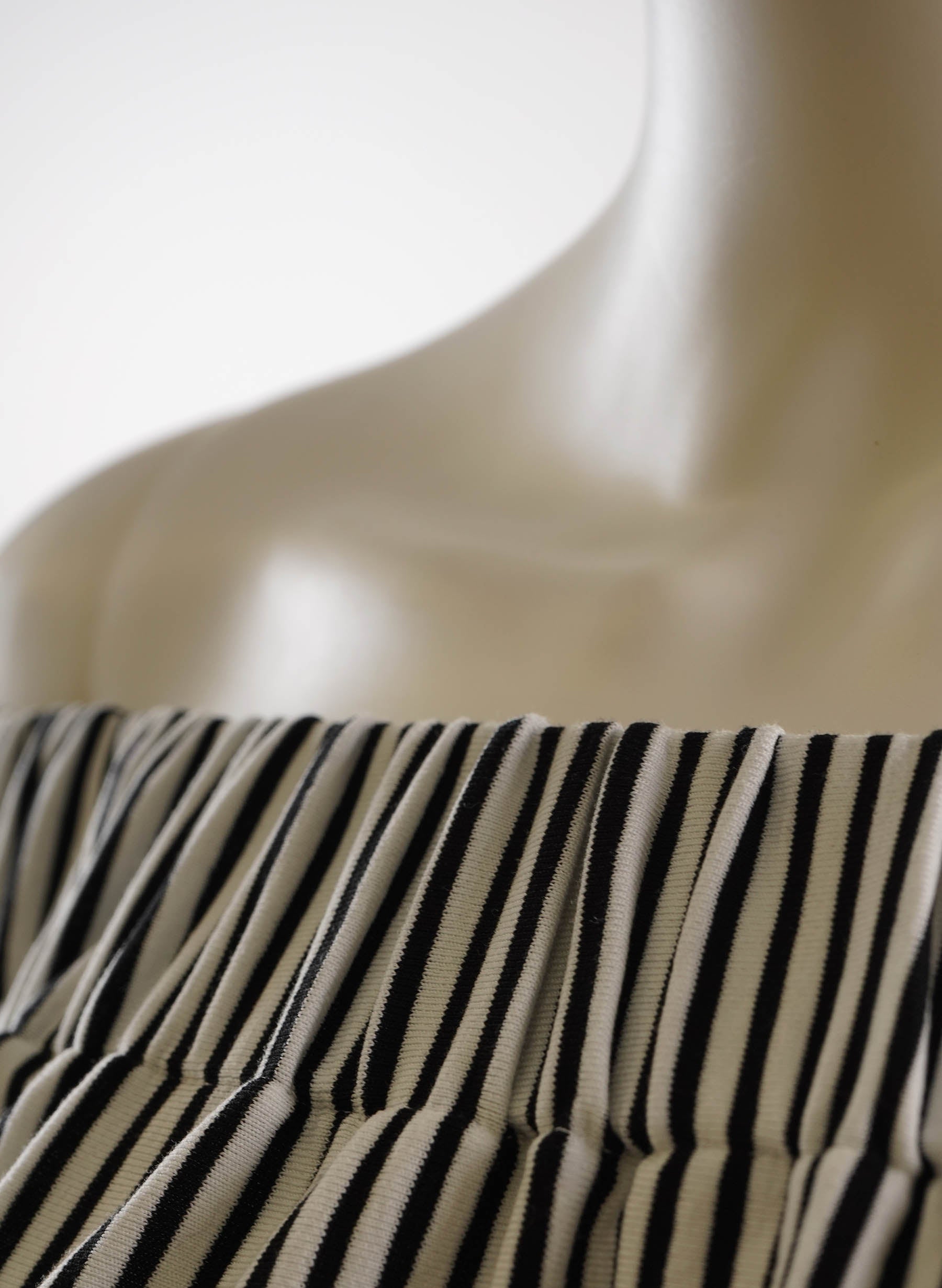 Max Mara Seggio Cotton Off-The-Shoulder Striped Blouse